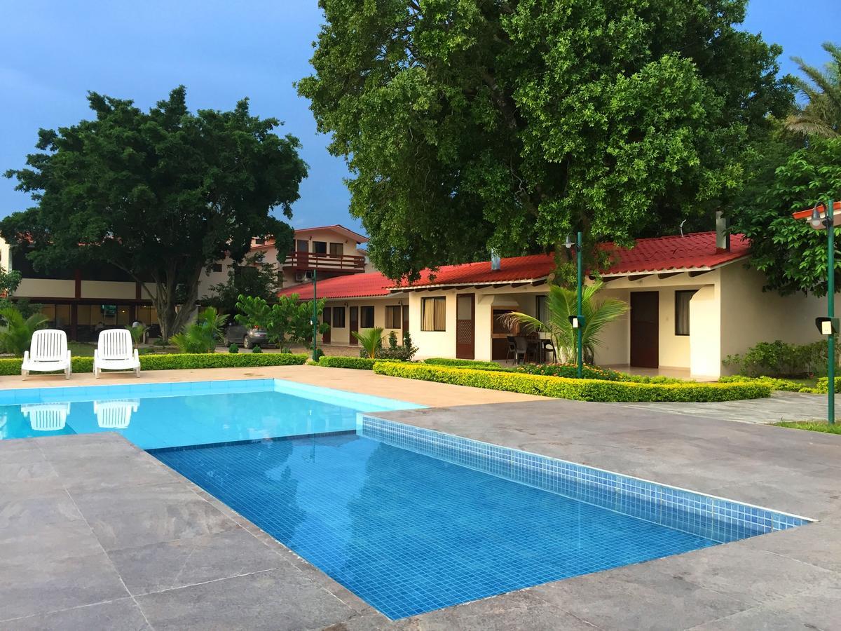 Los Jazmines Hotel Resort Варнес Экстерьер фото