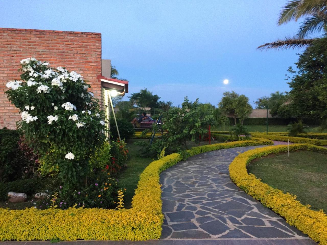 Los Jazmines Hotel Resort Варнес Экстерьер фото